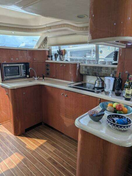 48ft Sea Ray Yacht For Sale