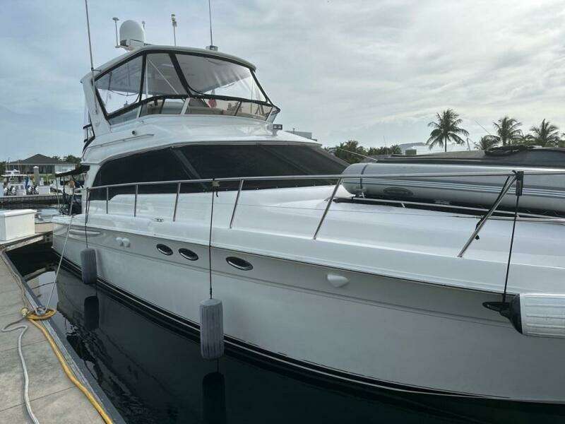 48ft Sea Ray Yacht For Sale