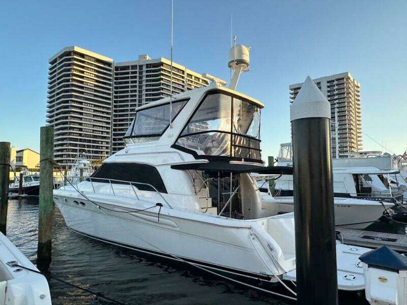 48ft Sea Ray Yacht For Sale