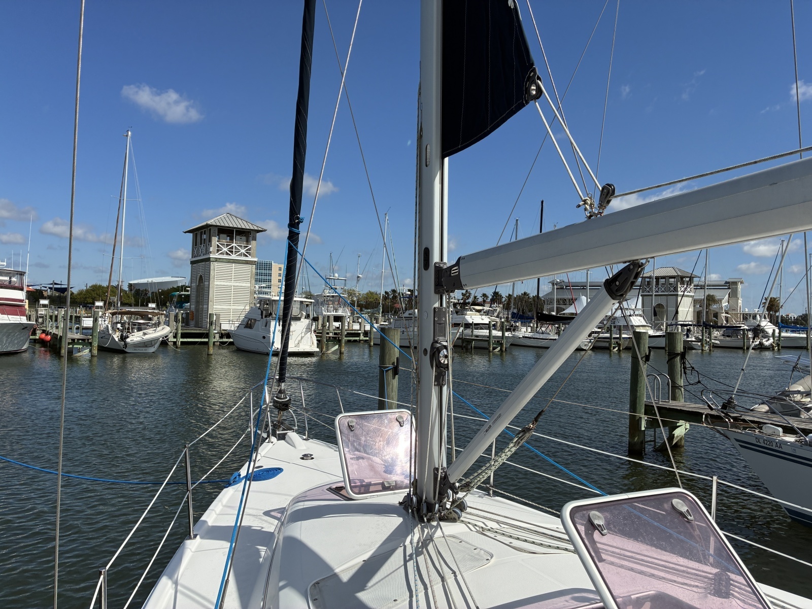 Wind Song 38ft Hunter Yacht For Sale