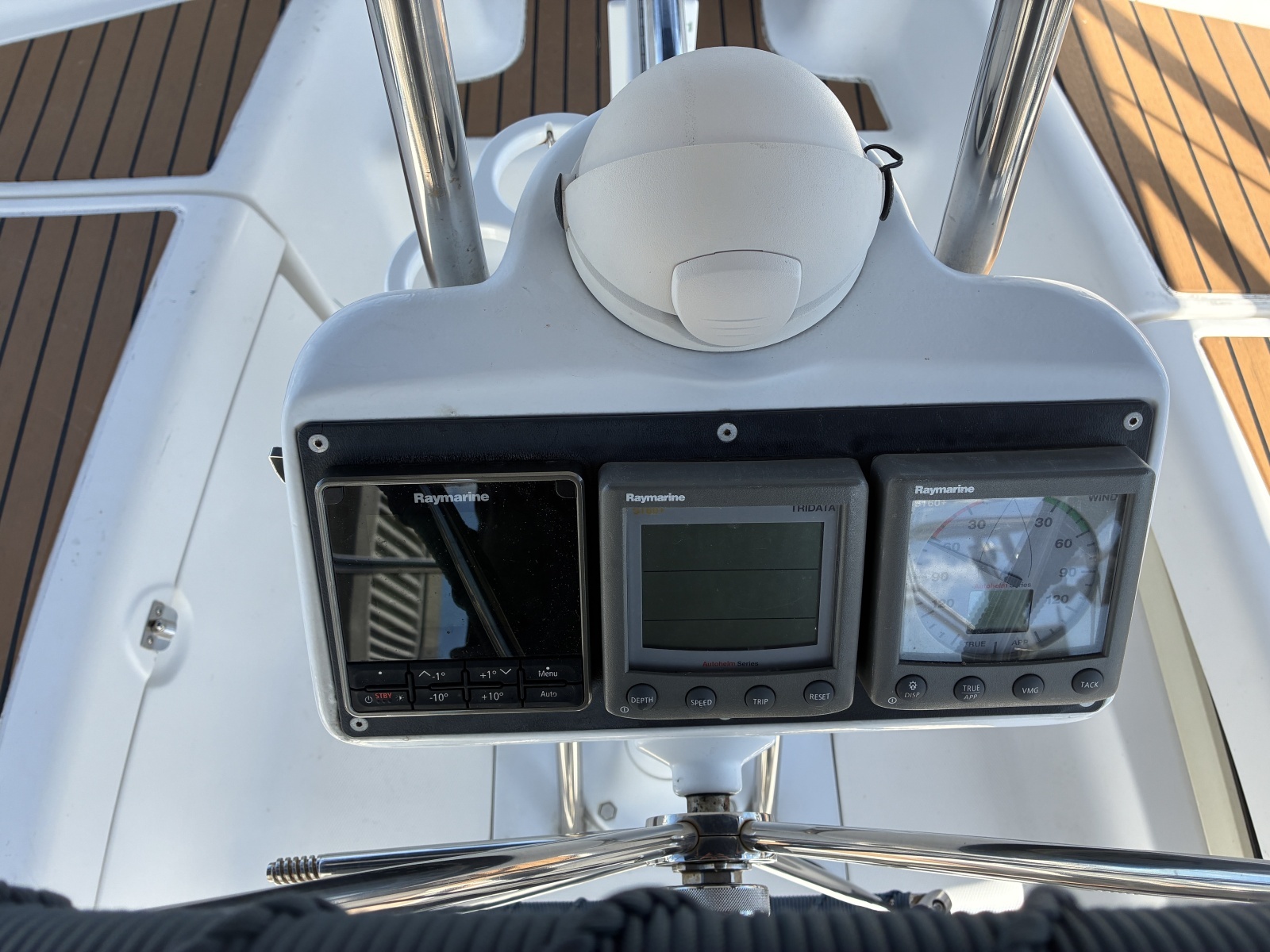 Wind Song 38ft Hunter Yacht For Sale