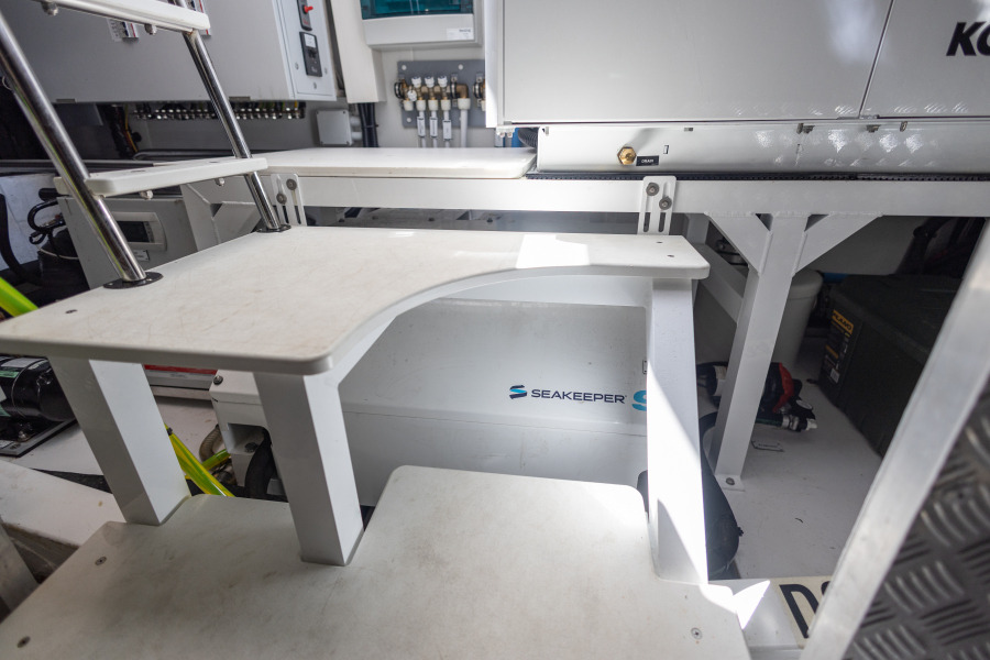 60' 2023 Azimut AZ60 FLY