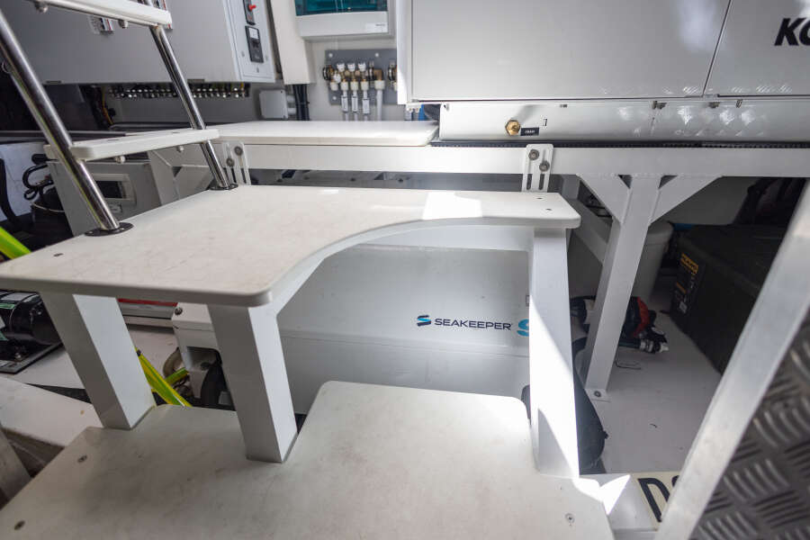 60ft Azimut Yacht For Sale