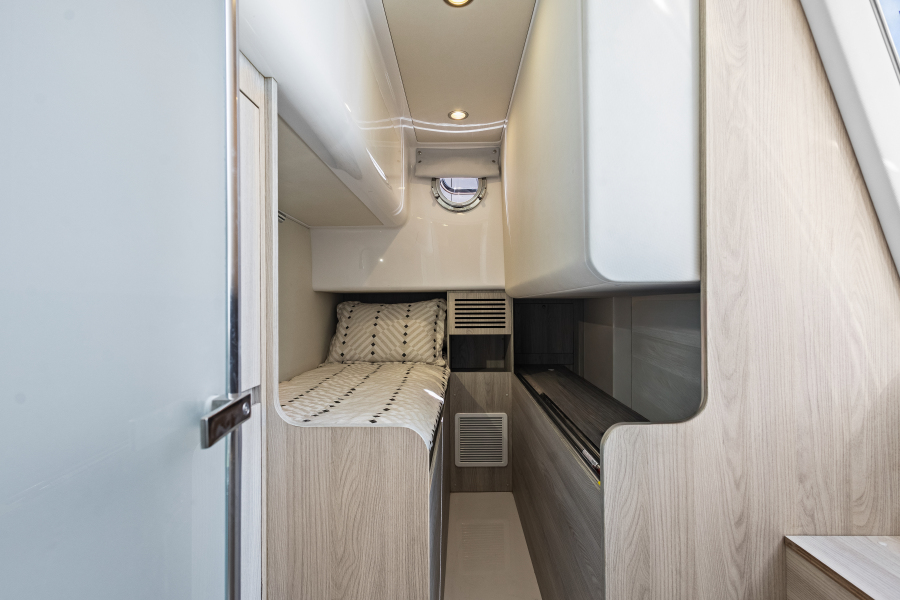 60' 2023 Azimut AZ60 FLY