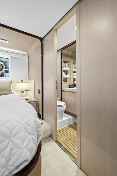 60ft Azimut Yacht For Sale