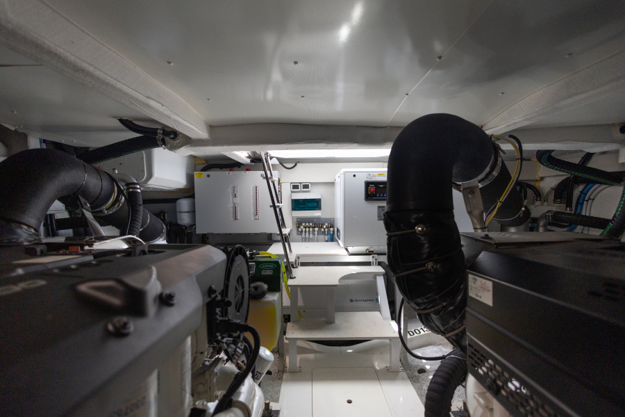 60' 2023 Azimut AZ60 FLY