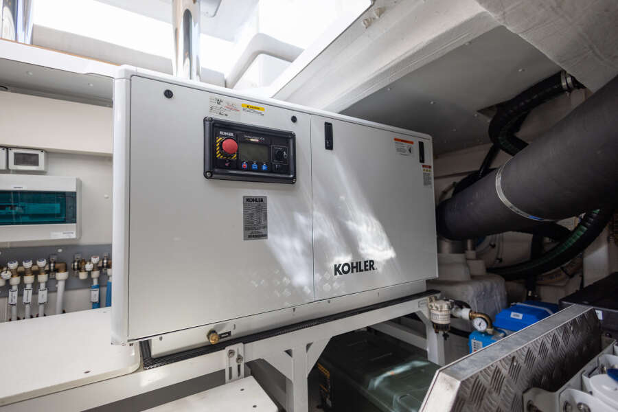 60ft Azimut Yacht For Sale