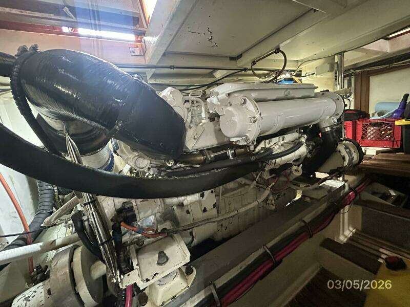 42' Grand Banks port main engine2