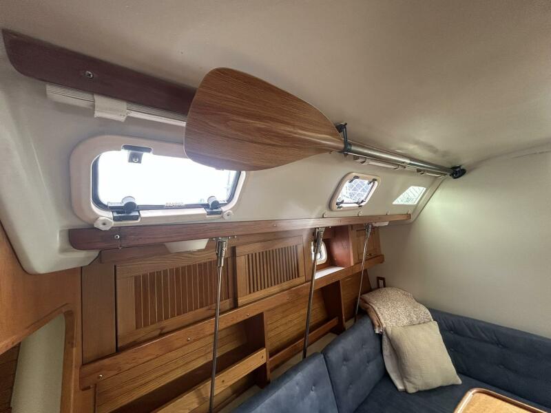 32' 1995 Catalina 320