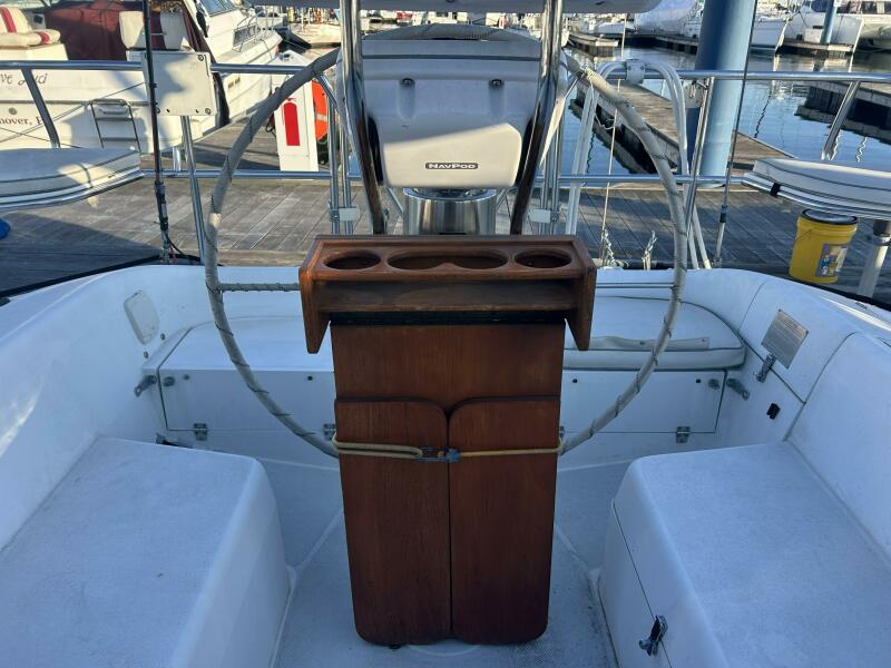 32' 1995 Catalina 320