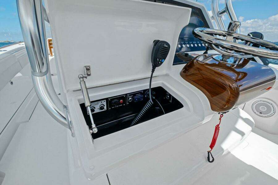 Valhalla Boatworks V 37 (47)