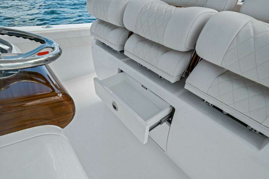 Valhalla Boatworks V 37 (51)