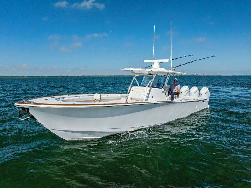Valhalla Boatworks V 37 (10)