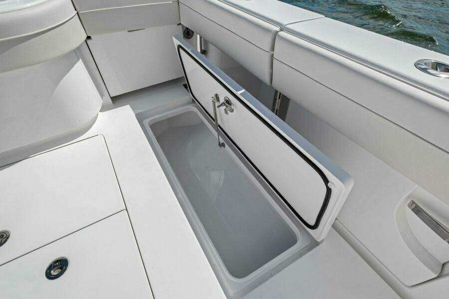 Valhalla Boatworks V 37 (58)