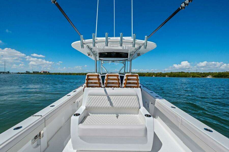 Valhalla Boatworks V 37 (69)