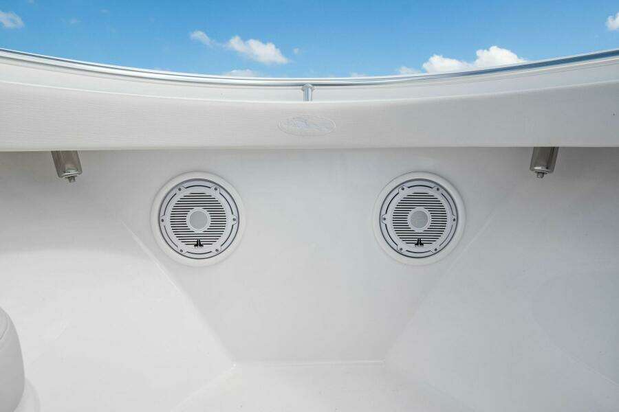 Valhalla Boatworks V 37 (30)