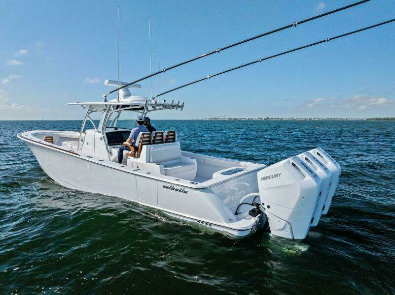 Valhalla Boatworks V 37 (11)