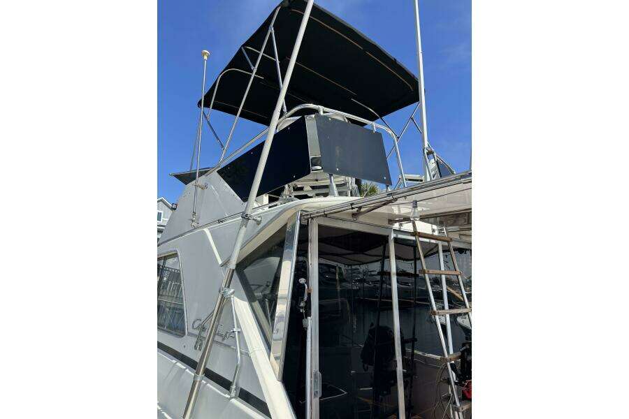 35ft Chris Craft Yacht For Sale