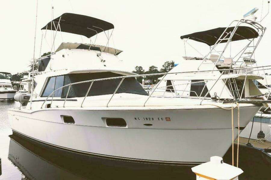 35ft Chris Craft Yacht For Sale