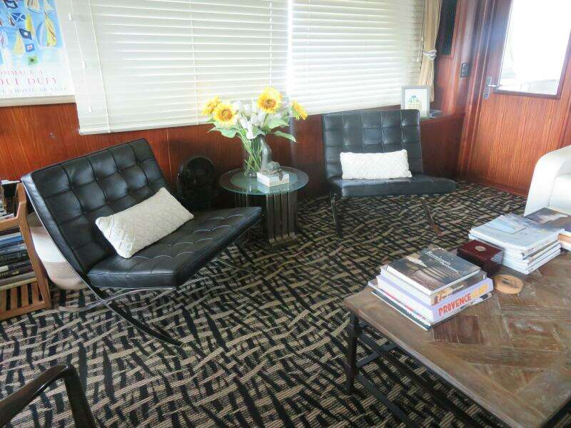 RIVE  GAUCHE 58ft Hatteras Yacht For Sale