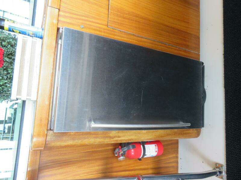 RIVE  GAUCHE 58ft Hatteras Yacht For Sale