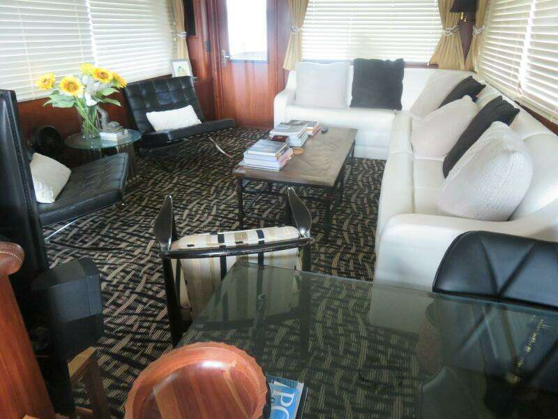 RIVE  GAUCHE 58ft Hatteras Yacht For Sale