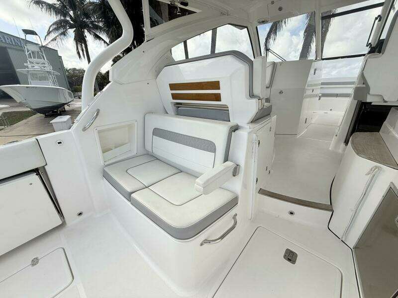 Pursuit 365 DC - SALTY GIRL - Aft Seat