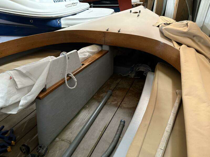 14ft Howard Yacht For Sale