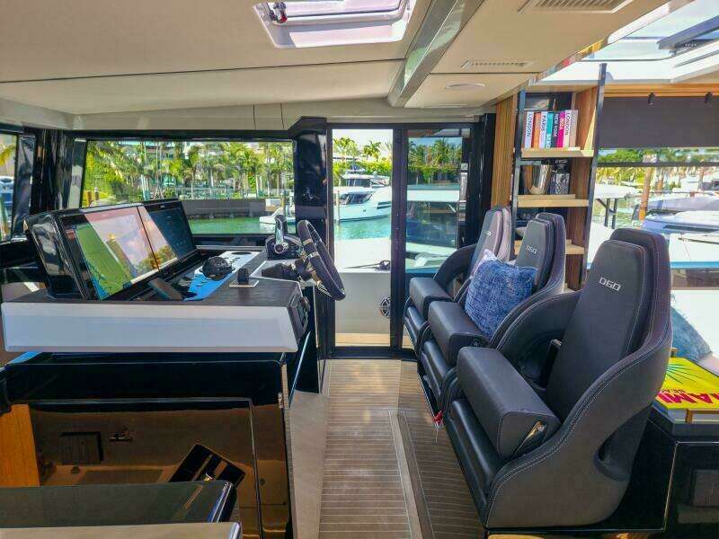 60ft De Antonio Yacht For Sale