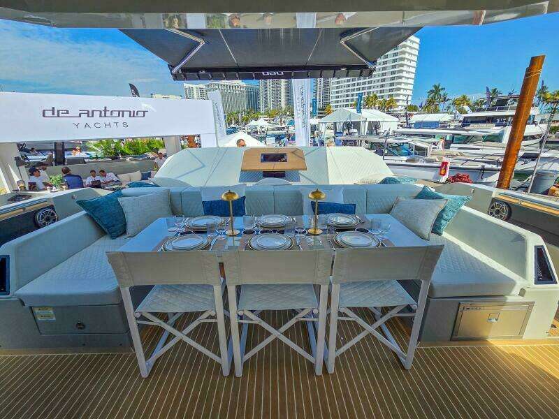 60ft De Antonio Yacht For Sale