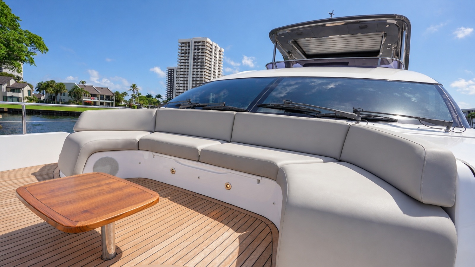 2021 Princess Y85