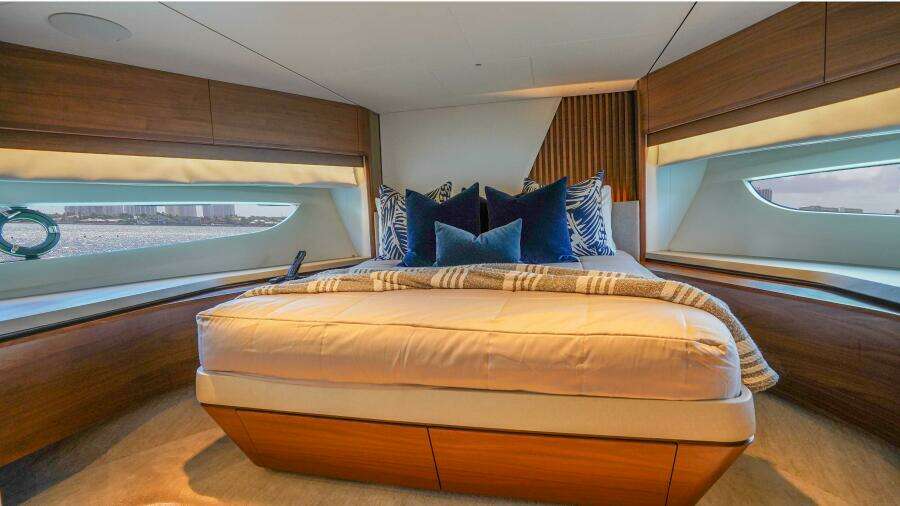 85ft Princess Yacht For Sale
