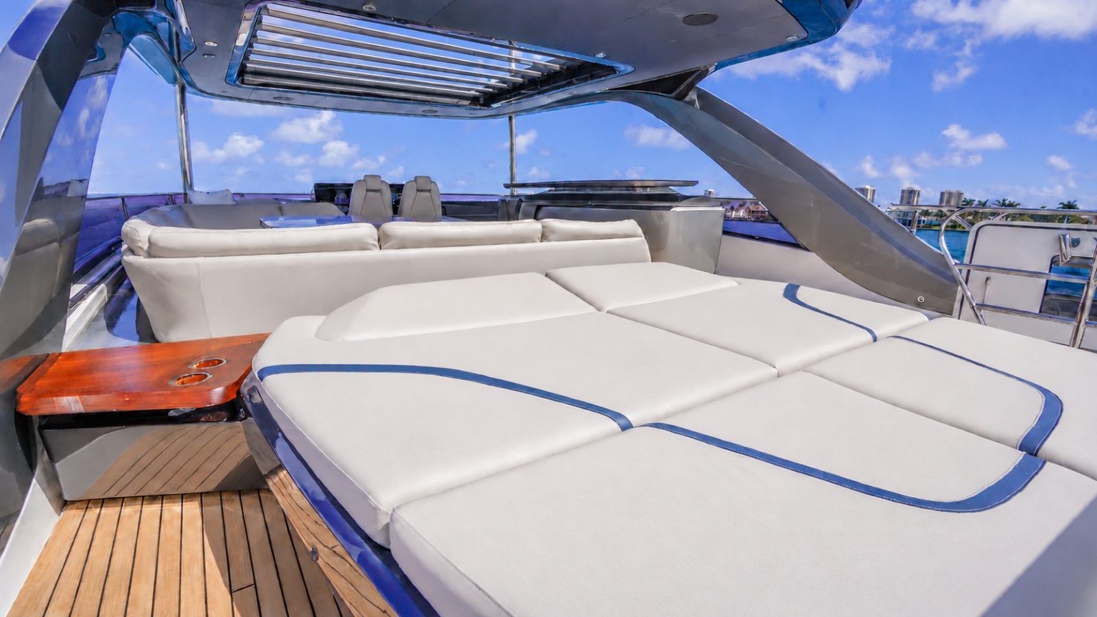 2021 Princess Y85