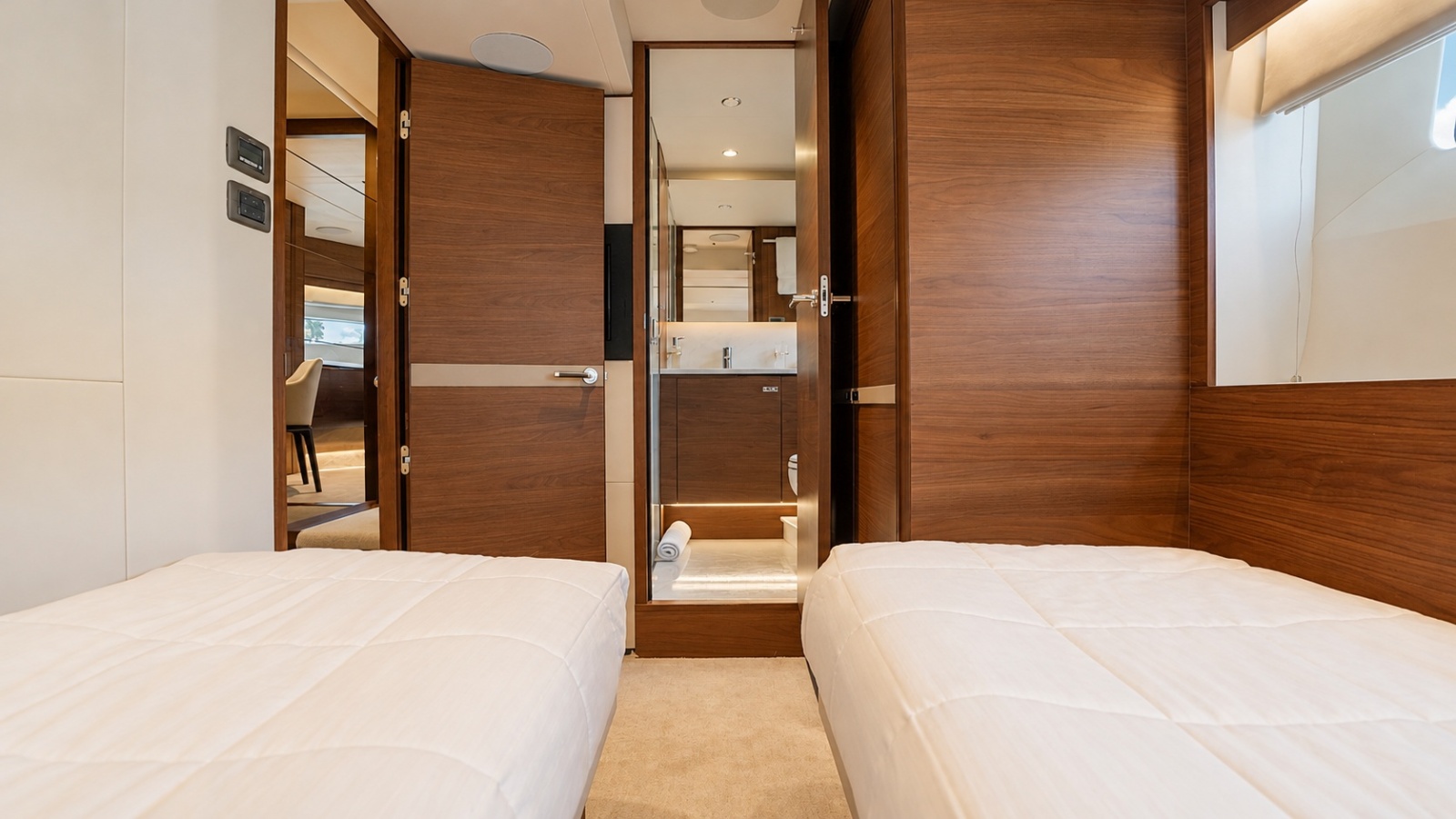 2021 Princess Y85