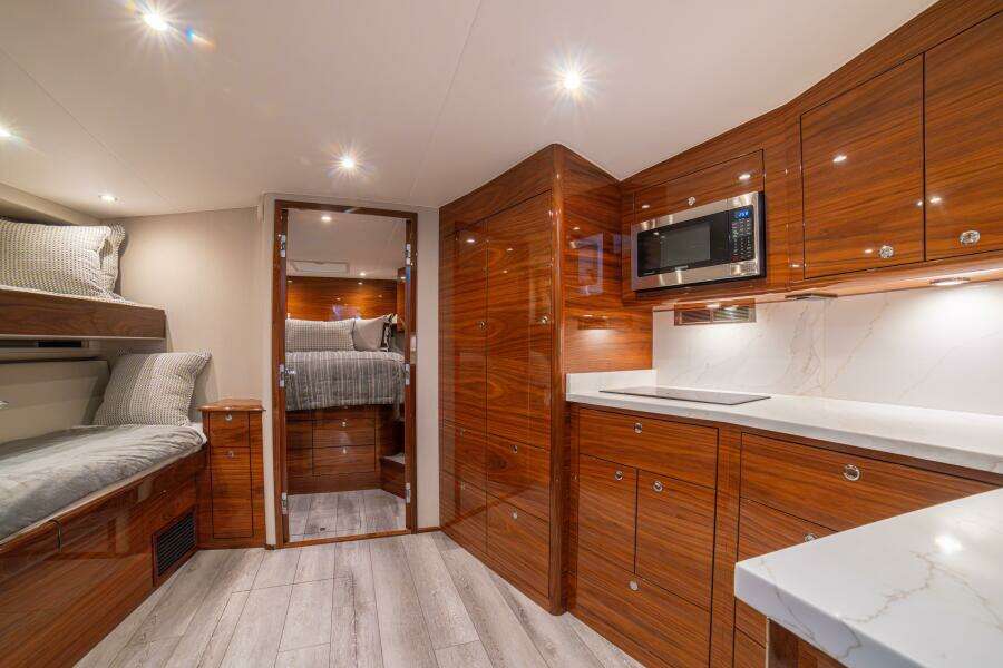 2025 Viking 46 Billfish 