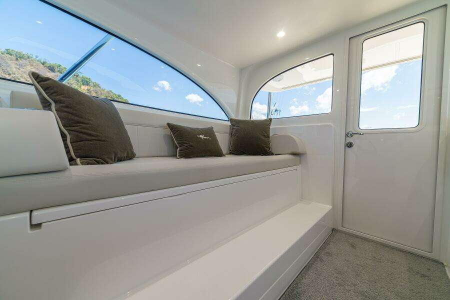 2025 Viking 46 Billfish 