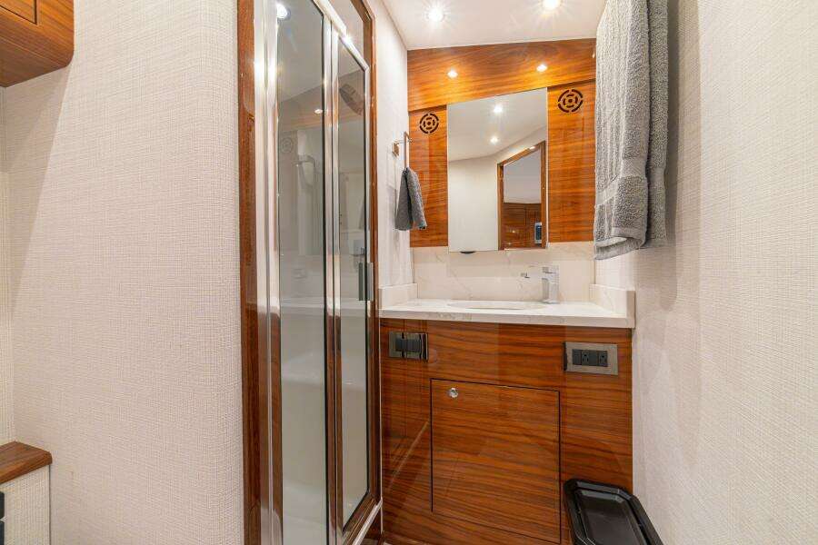 2025 Viking 46 Billfish 