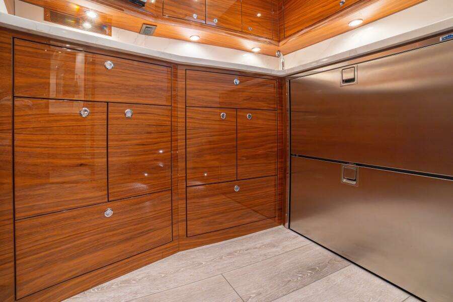 2025 Viking 46 Billfish 