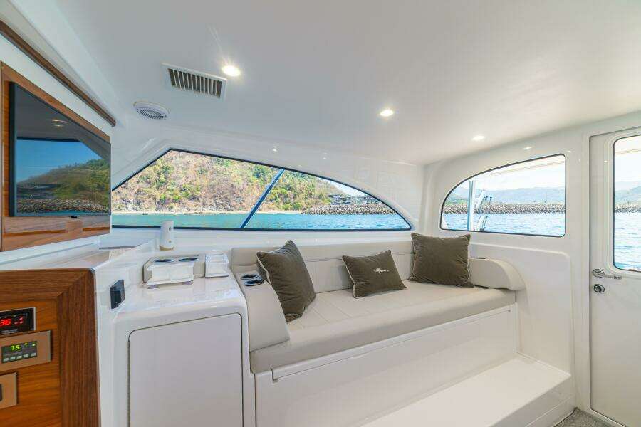 2025 Viking 46 Billfish 