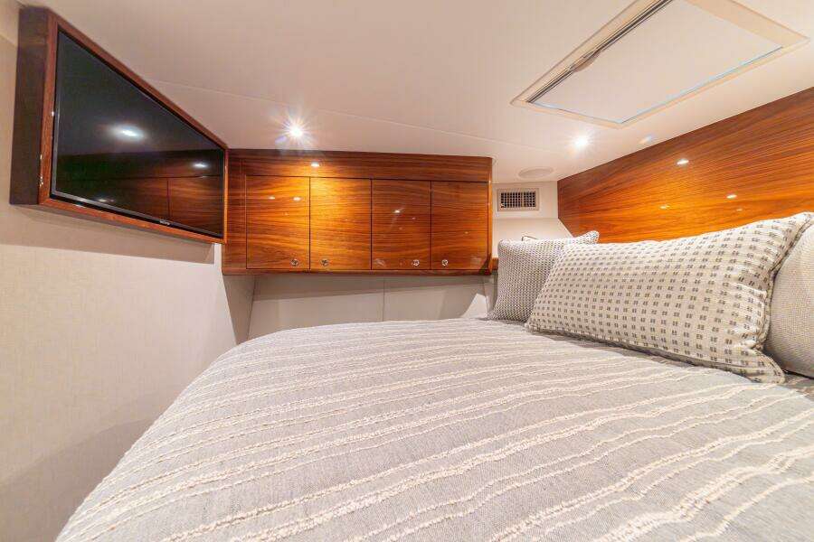 2025 Viking 46 Billfish 