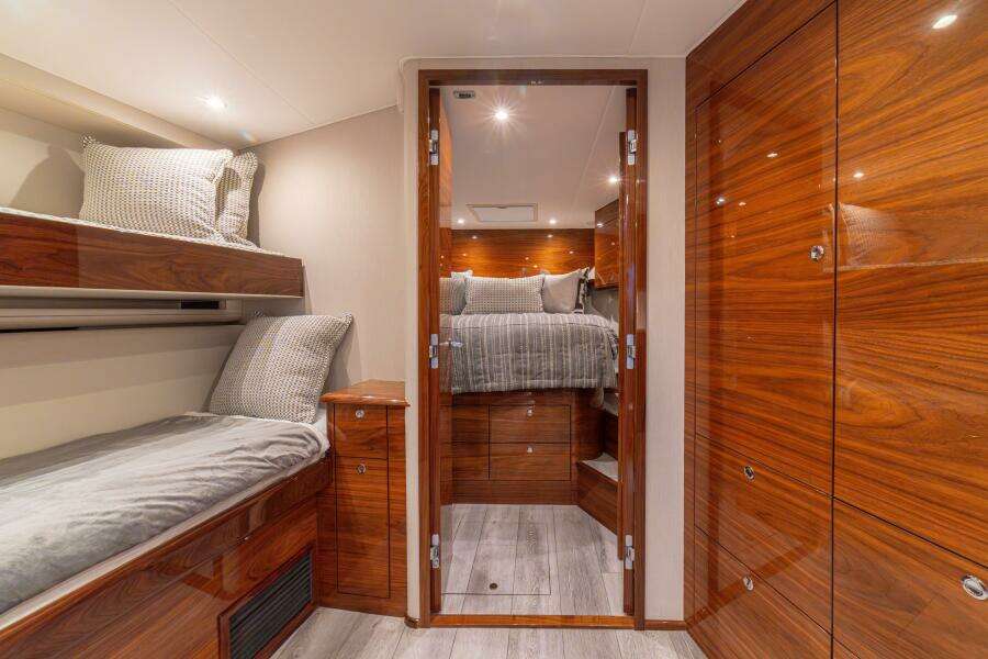 2025 Viking 46 Billfish 