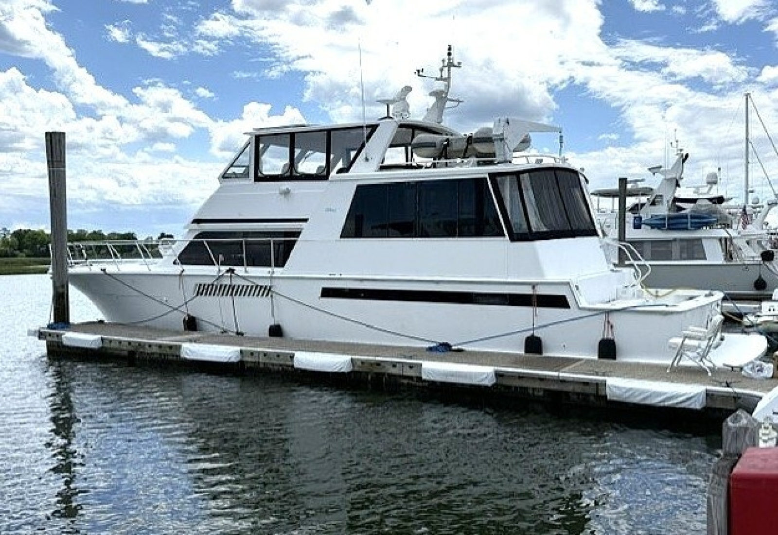 1998 Viking Motor Yacht