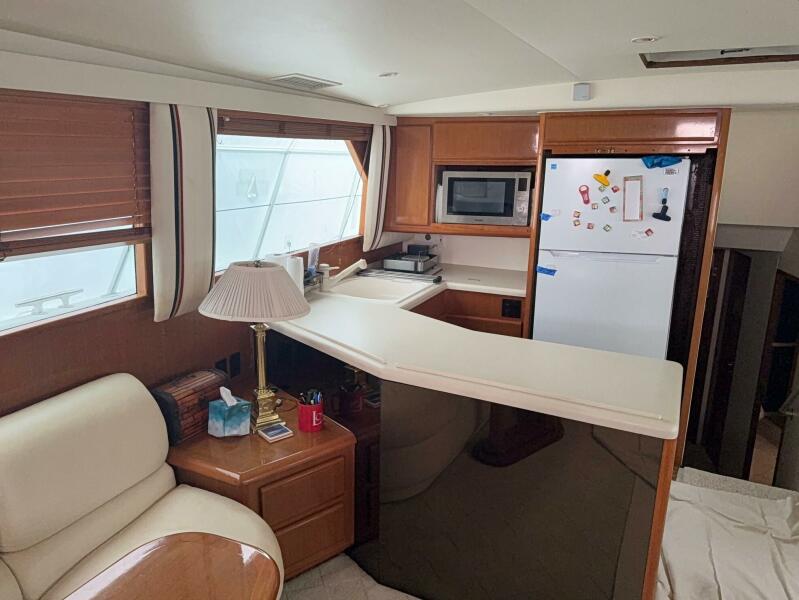 60' 1998 Viking Motor Yacht