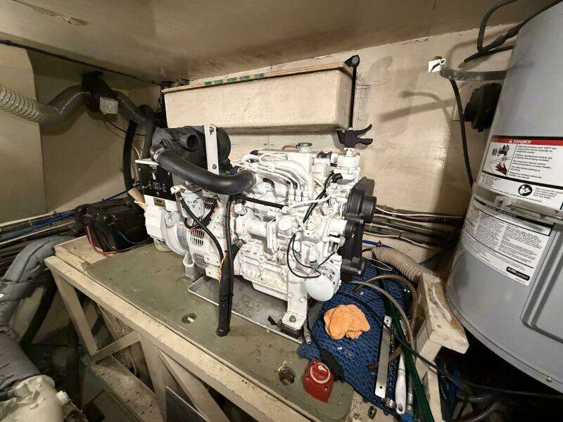 Turtle IV 58ft Hatteras Yacht For Sale