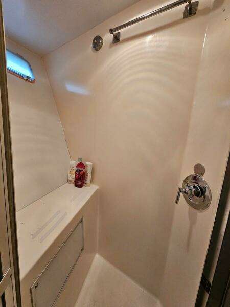 Turtle IV 58ft Hatteras Yacht For Sale