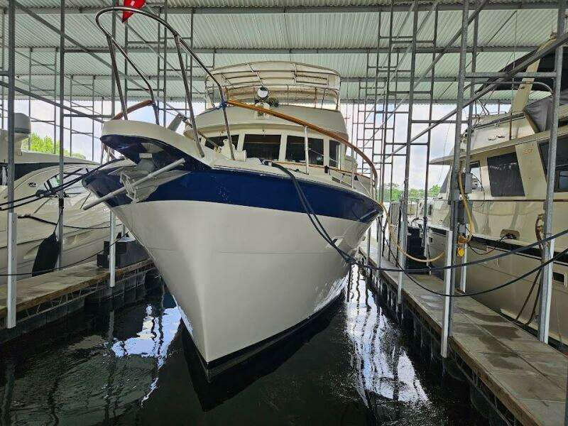 Turtle IV 58ft Hatteras Yacht For Sale