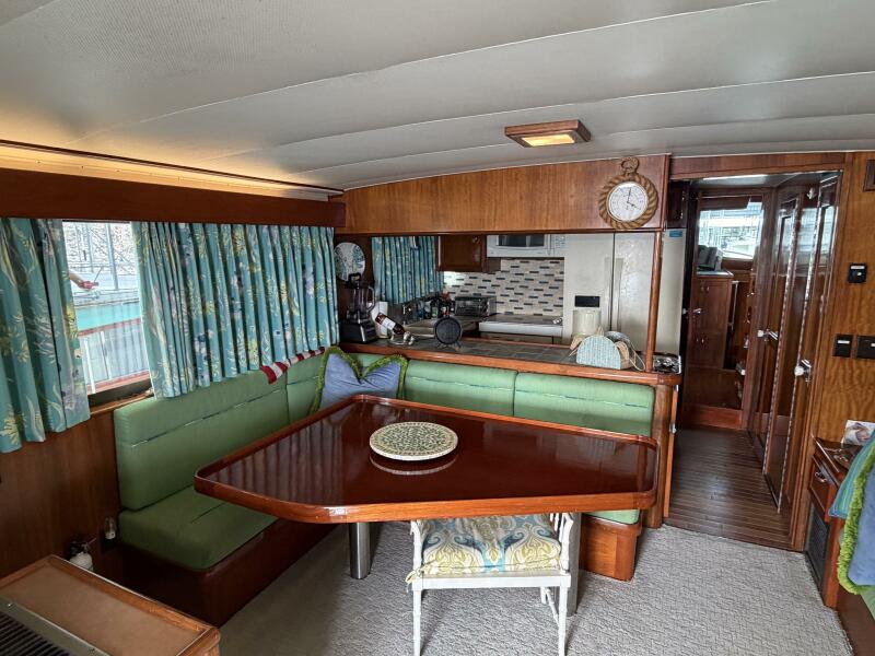 58' 1975 Hatteras 58 LRC