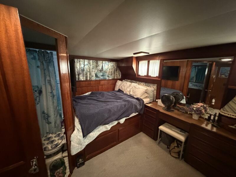 58' 1975 Hatteras 58 LRC