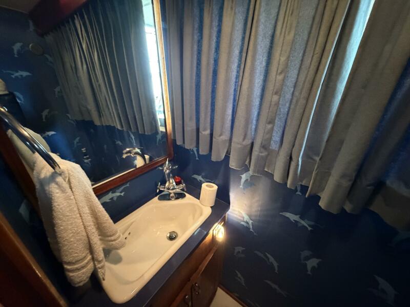 58' 1975 Hatteras 58 LRC