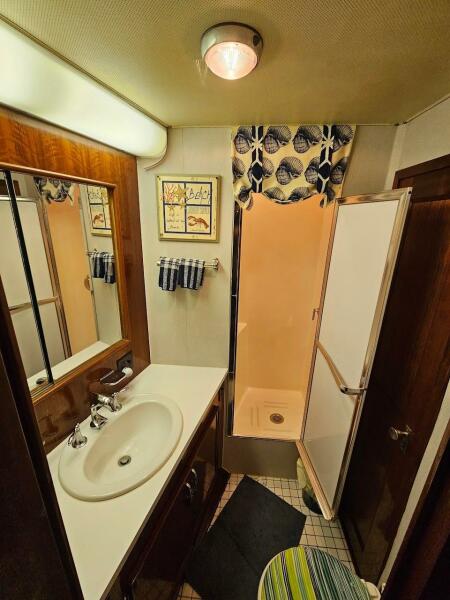 58' 1975 Hatteras 58 LRC